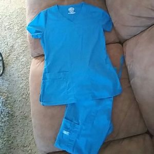 🌺Cherokee scrub set 🌺